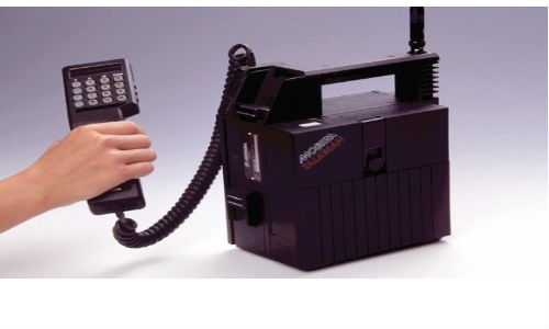 3. Nokia Mobira Talkman