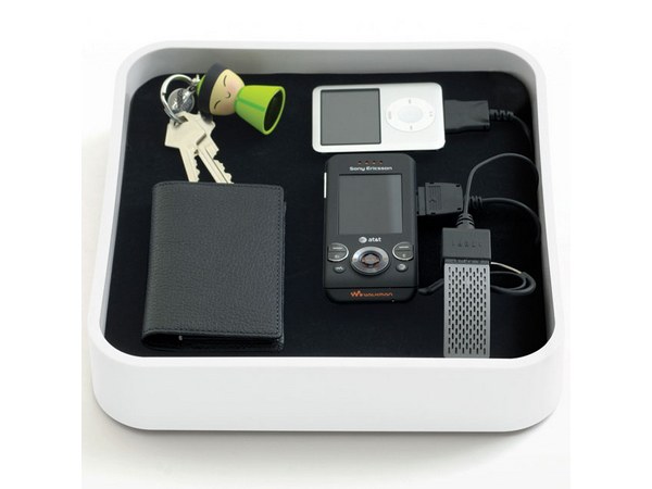 23/30 Sanctuary Device Organizer and Charger