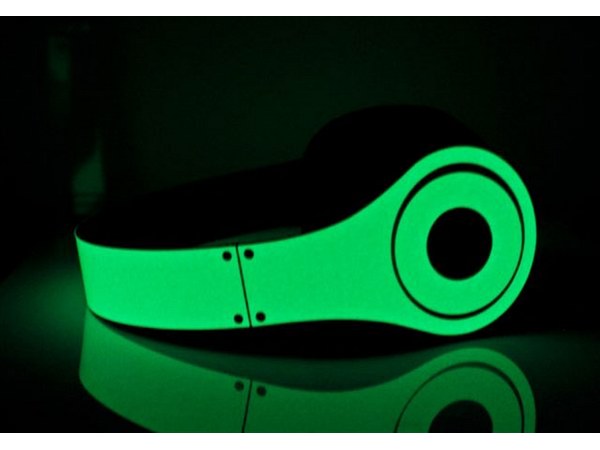 Glow in Dark Studio Beats Skin