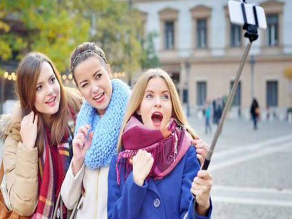 ಪ್ರಥಮ ಸೆಲ್ಫಿಯ ಉಗಮಕ್ಕೆ ನಾಂದಿ ಹಾಡಿದ ಹಿರೋಶಿ ಉಯೈಡಾ