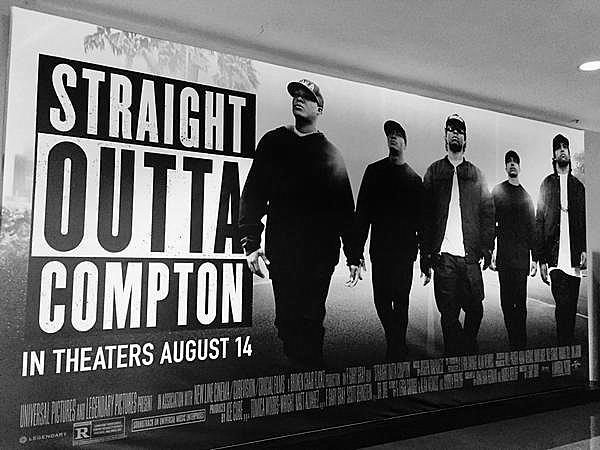 ಸ್ಟ್ರೈಟ್ ಕಾಂಪ್ಟನ್ ಔಟ್ಟಾ (Straight Outta Compton)
