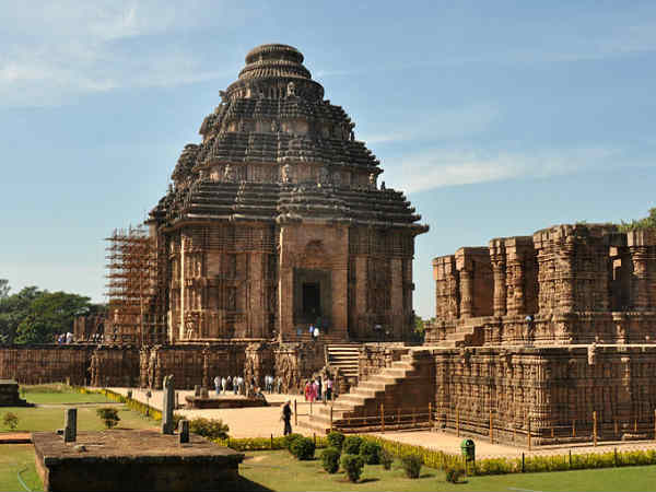 ಏಳು ಫೀಟ್ ಎತ್ತರ