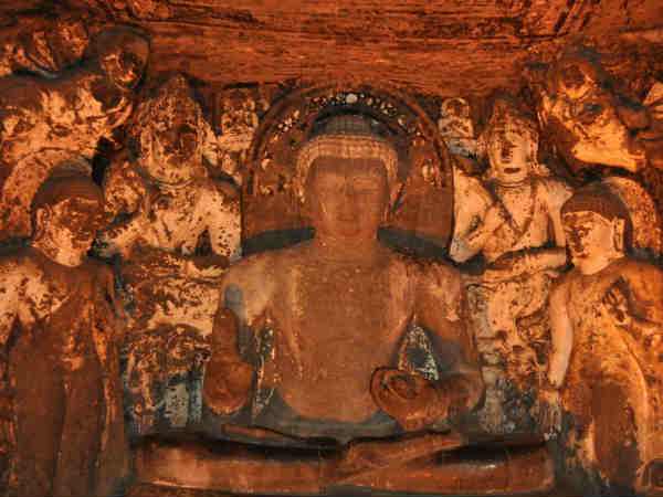 ಅಜಂತಾ ಎಲ್ಲೋರಾ ಗುಹೆಗಳು