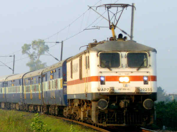 ಎಲೆಕ್ಟ್ರಿಕ್ ಪವರ್ ಚಾಲಿತ ರೈಲು
