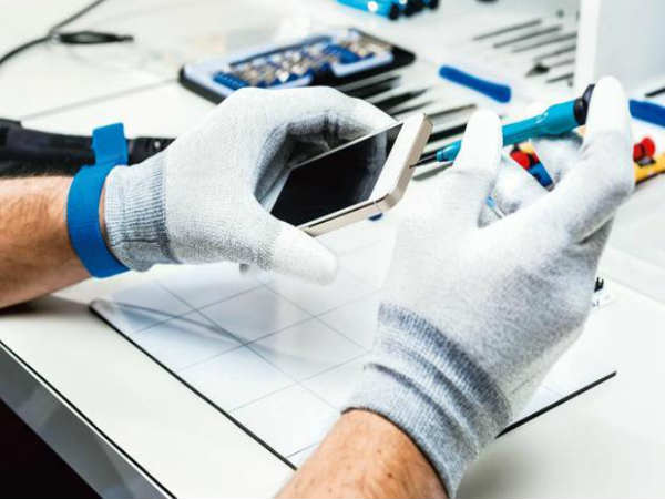 ಸುರಕ್ಷಿತವೊ ಅಥವಾ ಅಲ್ಲವೊ: 4 ಮುನ್ನೆಚ್ಚರಿಕೆಗಳು ರಿಫರ್ಬಿಶ್ಡ್ ಮೊಬೈಲ್ ಫೋನ್