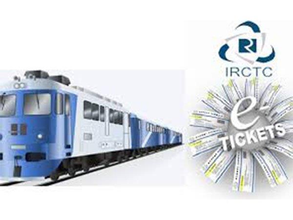 www.IRCTC.co.in ವೆಬ್ಸೈಟ್ ತೆರೆಯಿರಿ.