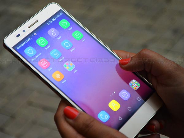 #1 ಸ್ಯಾಮ್ಸಂಗ್ ಗ್ಯಾಲಕ್ಸಿ ಗ್ರಾಂಡ್ (Samsung Galaxy S7 Edge)