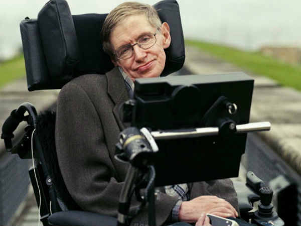 1 ಸಾವಿರ ವರ್ಷಕ್ಕೆ ಮಾತ್ರ ಈ ಭೂಮಿ!..ಸ್ಟೀಫನ್ ಹಾಕಿಂಗ್ ಹೇಳಿದ ಅಚ್ಚರಿ!!