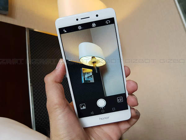 4G ಜೊತೆಗೆ ಹೈ ಕನೆಕ್ಟಿವಿಟಿ ಸ್ಮಾರ್ಟ್ಫೋನ್.!!