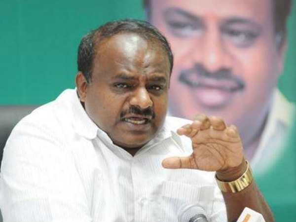 ಟ್ರೆಂಡ್ ಸೃಷ್ಟಿಸಿದೆ HDK ಕ್ಯಾಬ್..MNC ಜಾಬ್ಗಿಂತ ಡ್ರೈವರ್ ಕೆಲಸನೇ ಬೆಸ್ಟ್!! ಟ್ರೆಂಡ್ ಸೃಷ್ಟಿಸಿದೆ HDK ಕ್ಯಾಬ್..MNC ಜಾಬ್ಗಿಂತ ಡ್ರೈವರ್ ಕೆಲಸನೇ ಬೆಸ್ಟ್!!