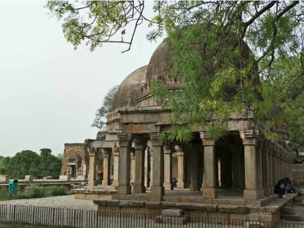 6 ಇಂಚಿನ ಫುಲ್ HD ಡಿಸ್ಪ್ಲೇ: