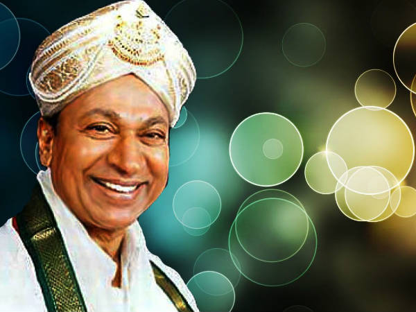 ಆಂಗ್ಲ ಮಾಧ್ಯಮಗಳಲ್ಲಿ ರಾಜ್ ಗುಣಗಾನ: