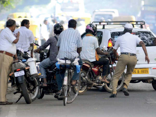 ಬೆಂಗಳೂರಲ್ಲಿ ಸಂಚಾರಿ ನಿಯಮ ಉಲ್ಲಂಘನೆ ಸಾಧ್ಯವೇ ಇಲ್ಲ: ಬಂದಿದೆ ಹೊಸ ಆಪ್..! ಬೆಂಗಳೂರಲ್ಲಿ ಸಂಚಾರಿ ನಿಯಮ ಉಲ್ಲಂಘನೆ ಸಾಧ್ಯವೇ ಇಲ್ಲ: ಬಂದಿದೆ ಹೊಸ ಆಪ್..!