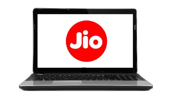 13.3 ಇಂಚಿನ Full HD ಡಿಸ್ಪ್ಲೇ!