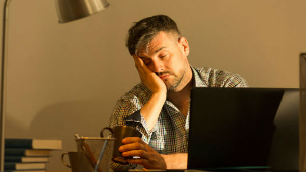 ಹೈ-ಸ್ಪೀಡ್ ಇಂಟರ್‌ನೆಟ್‌ನಿಂದ ನಿದ್ದೆ ಹಾಳು..! ಶಾಕಿಂಗ್ ವರದಿ..!