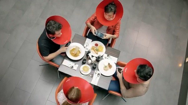 ಜನ ಮರುಳೋ..ಜಾತ್ರೆ ಮರುಳೋ..ಇಲ್ಲವೇ ಫೇಸ್‌ಬುಕ್ ಮರುಳೋ?!