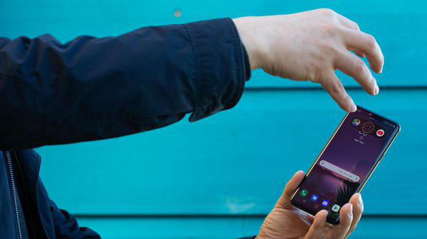  ಹೈ ಎಂಡ್‌ ಫೀಚರ್ಸ್‌ನೊಂದಿಗೆ ಎಂಟ್ರಿ ಕೊಡಲಿವೆ 'ಎಲ್‌ಜಿ'ಯ ಈ ಸ್ಮಾರ್ಟ್‌ಫೋನ್‌ಗಳು