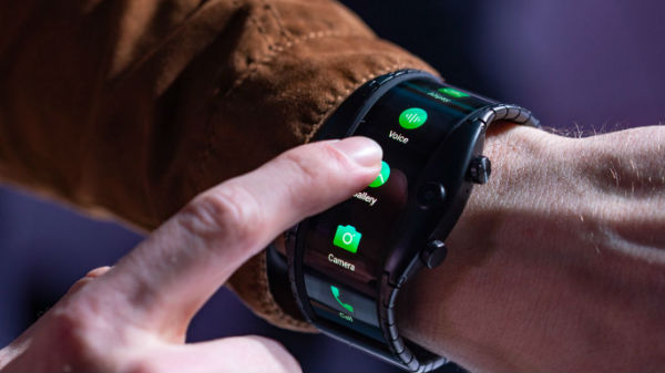 'ನೂಬಿಯಾದ' ಈ ಹೊಸ ಫೋನ್ ಕೈಯಲ್ಲಿ ಹಿಡಿಯುವುದಲ್ಲ! ಕೈಗೆ ಧರಿಸುವುದು!!