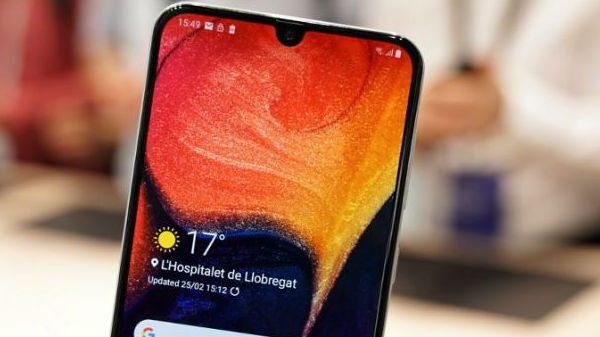 ಬರಲಿದೆ 'ಗ್ಯಾಲ್ಯಾಕ್ಸಿ ಎ60'!..ನೆಲಕಚ್ಚಲಿದೆ ಚೀನಾ ಸ್ಮಾರ್ಟ್‌ಫೋನ್' ಮಾರಾಟ.!!