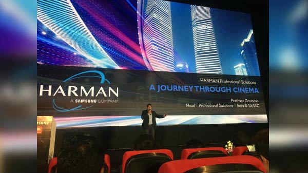  ಬೆಂಗಳೂರಿನ ಸಿನಿ ಪ್ರೇಮಿಗಳಿಗೆ ಸರ್‌ಪ್ರೈಸ್‌ ಕೊಟ್ಟ ಸ್ಯಾಮ್‌ಸಂಗ್!