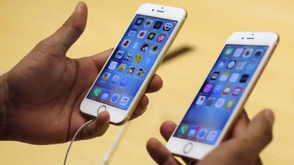 ಆಪಲ್ನ ಹೊಸ 'iOS 13 ಓಎಸ್' ಲಾಂಚ್!.ಈ ಐಫೋನ್ಗಳು ಅಪ್ಡೇಟ್ ಆಗಲಿವೆ! ಆಪಲ್ನ ಹೊಸ 'iOS 13 ಓಎಸ್' ಲಾಂಚ್!.ಈ ಐಫೋನ್ಗಳು ಅಪ್ಡೇಟ್ ಆಗಲಿವೆ!