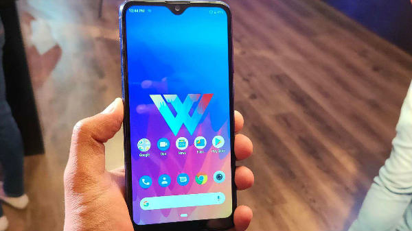 ಎಲ್ಜಿ W30 ಡಿಸ್ಪ್ಲೇ