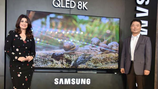 'ಸ್ಯಾಮ್ಸಂಗ್'ನ ವಿಶ್ವದ ಮೊದಲ 'QLED 8K' ಟಿವಿ ಲಾಂಚ್!..ಹೇಗಿದೆ ಗೊತ್ತಾ? 'ಸ್ಯಾಮ್ಸಂಗ್'ನ ವಿಶ್ವದ ಮೊದಲ 'QLED 8K' ಟಿವಿ ಲಾಂಚ್!..ಹೇಗಿದೆ ಗೊತ್ತಾ?