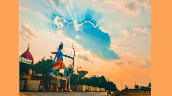 ಐಫೋನ್ ಫೋಟೋಗ್ರಫಿ ಸ್ಪರ್ಧೆ: ಕೋಲಾರದಲ್ಲಿ ಬಿಲ್ಲು ಹಿಡಿದ ಶ್ರೀರಾಮನ ಚಿತ್ರ ಫಸ್ಟ್! ಐಫೋನ್ ಫೋಟೋಗ್ರಫಿ ಸ್ಪರ್ಧೆ: ಕೋಲಾರದಲ್ಲಿ ಬಿಲ್ಲು ಹಿಡಿದ ಶ್ರೀರಾಮನ ಚಿತ್ರ ಫಸ್ಟ್!