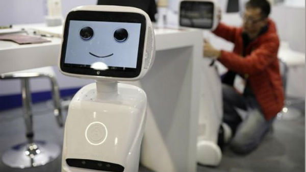 ಬೆಂಗಳೂರಿನ ಶಾಲೆಯೊಂದರಲ್ಲಿ ಟೀಚರ್‌ ಆದ 'ರೋಬೋಟ್‌'!