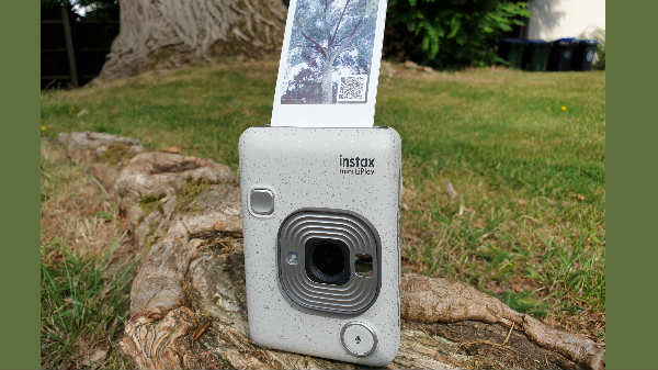 ಏನಿದು instax ಕ್ಯಾಮೆರಾ