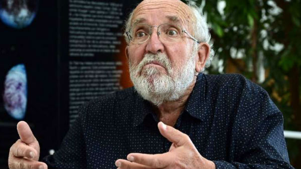 ಮತ್ತೊಂದು ಭೂಮಿ ಹುಡುಕುವುದು 'ಹುಚ್ಚು ಆಲೋಚನೆ': ಪ್ರಖ್ಯಾತ ವಿಜ್ಞಾನಿಯ ಎಚ್ಚರಿಕೆ!