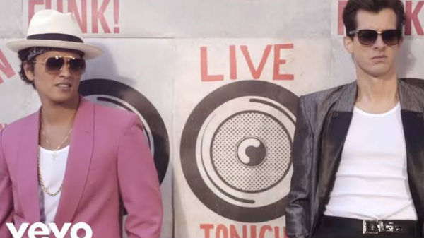 ಅಪ್ಟೌನ್ ಫಂಕ್- Uptown Funk – Mark Ronson Ft. Bruno Mars