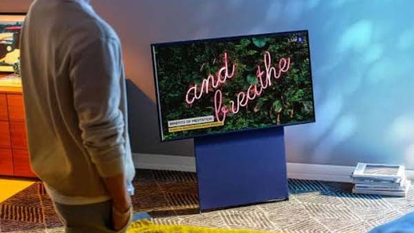 ಸ್ಯಾಮ್ಸಂಗ್ ಸೆರೊ ಟಿವಿ-Samsung Sero TV