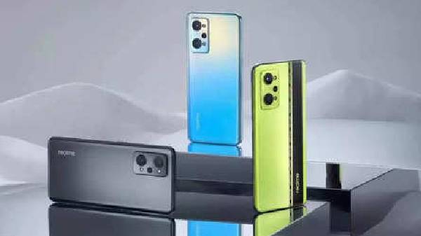 Realmeಯಿಂದ ಎರಡು ಹೊಸ ಫೋನ್ ಲಾಂಚ್!..ಟ್ರಿಪಲ್ ಕ್ಯಾಮೆರಾ ಹೈಲೈಟ್‌!