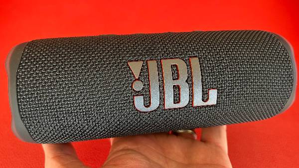 ಭಾರತದಲ್ಲಿ ಜೆಬಿಎಲ್‌ನಿಂದ ವಾಟರ್‌ಫ್ರೂಫ್‌ ಬ್ಲೂಟೂತ್ ಸ್ಪೀಕರ್ ಬಿಡುಗಡೆ!