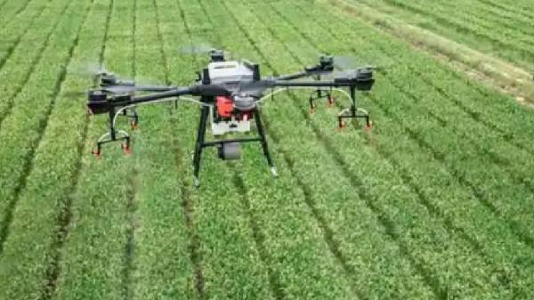 ಡ್ರೋನ್ ಖರೀದಿಸುವ ರೈತರಿಗೆ ಸಿಹಿಸುದ್ದಿ!..ಸಿಗುತ್ತೆ 5 ಲಕ್ಷ ಸಹಾಯಧನ! ಡ್ರೋನ್ ಖರೀದಿಸುವ ರೈತರಿಗೆ ಸಿಹಿಸುದ್ದಿ!..ಸಿಗುತ್ತೆ 5 ಲಕ್ಷ ಸಹಾಯಧನ!