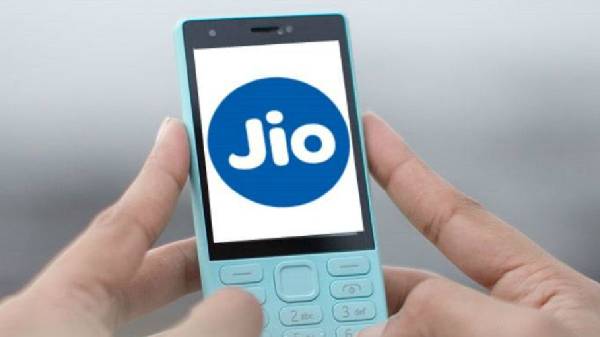 ಬಜೆಟ್‌ ದರದಲ್ಲಿ ಲಭ್ಯವಿರುವ Jio Phone ರೀಚಾರ್ಜ್‌ ಯೋಜನೆಗಳ ಲಿಸ್ಟ್‌ ಇಲ್ಲಿದೆ!