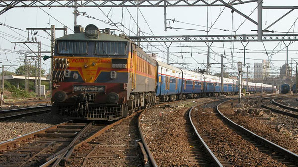 IRCTC ಯ ಇ-ಕೇಟರಿಂಗ್ ಸೇವೆ ಬಳಸುವ ಮೊದಲು ಈ ಸಂಗತಿಗಳನ್ನು ನೀವು ತಿಳಿದುಕೊಳ್ಳಬೇಕು