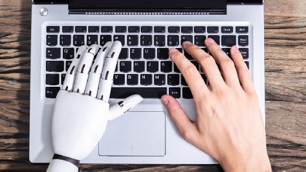 ChatGPT ಬಳಕೆಯಿಂದ ಏನೆಲ್ಲಾ ಲಾಭ? ಏನೆಲ್ಲಾ ನಷ್ಟ?