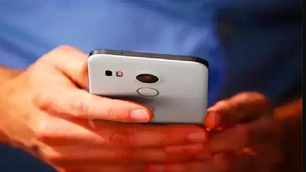 ಆತ್ಮನಿರ್ಭರ ಭಾರತದಡಿ ಐಐಟಿ ಮದ್ರಾಸ್‌ನಿಂದ ಹೊಸ ಓಎಸ್‌; ಫೀಚರ್ಸ್‌ ತಿಳಿಯಿರಿ!    