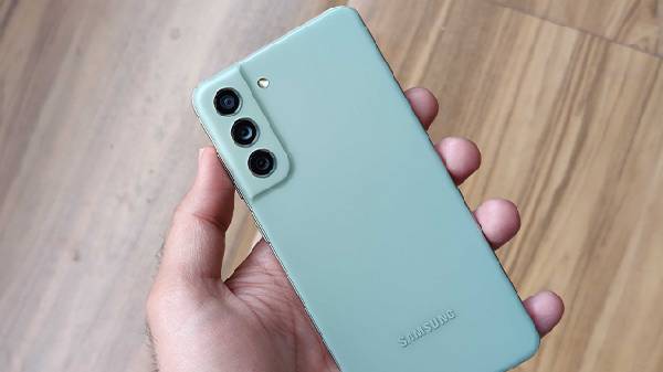 ಫ್ಲಿಪ್‌ಕಾರ್ಟ್‌ನಲ್ಲಿ ಸ್ಯಾಮ್‌ಸಂಗ್‌ ಗ್ಯಾಲಕ್ಸಿ S21 FE ಫೋನ್‌ಗೆ ರಿಯಾಯಿತಿ