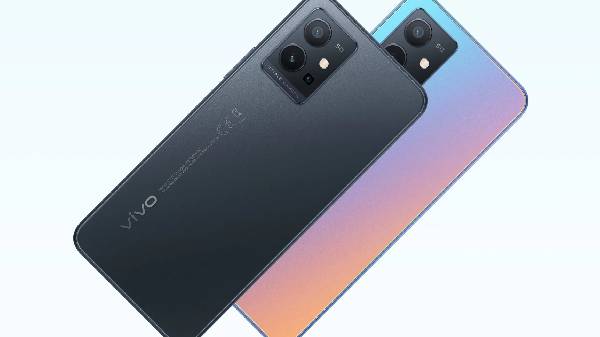 ವಿವೋ Y55s 5G ಸ್ಮಾರ್ಟ್‌ಫೋನ್‌ ಅನಾವರಣ; ಇಲ್ಲಿದೆ ಬೆಲೆ, ಫೀಚರ್ಸ್‌ ವಿವರ!