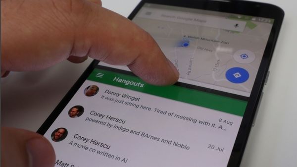 ಮೊಬೈಲ್‌ನಲ್ಲಿ ಒಂದೇ ಬಾರಿಗೆ ಎರಡು ಆಪ್‌ ಓಪನ್‌ ಮಾಡಲು ಈ ಕ್ರಮ ಅನುಸರಿಸಿ!       