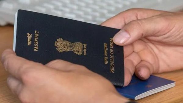 mPassport ಪೊಲೀಸ್ ಆಪ್‌ ಲಾಂಚ್‌; ವಿದೇಶಕ್ಕೆ ಹೋಗುವವರಿಗೆ ಇದರಿಂದ ಪ್ರಯೋಜನ ಏನು?