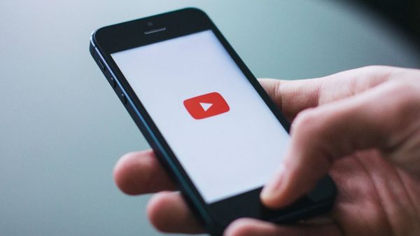 ಫೋನ್ ಸ್ಕ್ರೀನ್ ಆಫ್ ಆಗಿದ್ದರೂ, ಯೂಟ್ಯೂಬ್‌ನಲ್ಲಿ ವಿಡಿಯೋ ಪ್ಲೇ ಮಾಡಬಹುದು;..ಹೇಗೆ