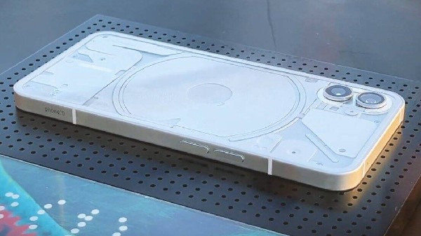 Valentine's Day offers: ನಥಿಂಗ್ ಫೋನ್ (1) ಬೆಲೆಯಲ್ಲಿ ಭಾರೀ ಡಿಸ್ಕೌಂಟ್‌!