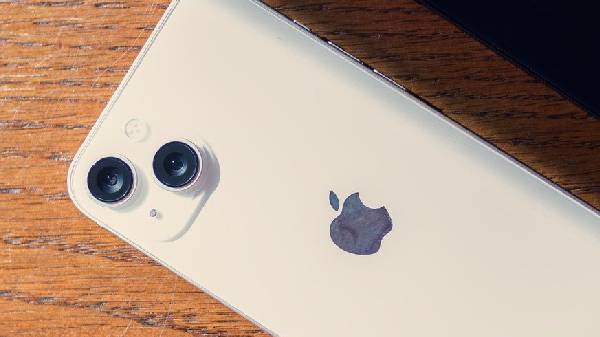 ಐಫೋನ್‌ ಖರೀದಿ ಮಾಡುವವರಿಗೆ ಸಿಹಿಸುದ್ದಿ; ಸಿಗುತ್ತೆ ಭರ್ಜರಿ ಡಿಸ್ಕೌಂಟ್‌!