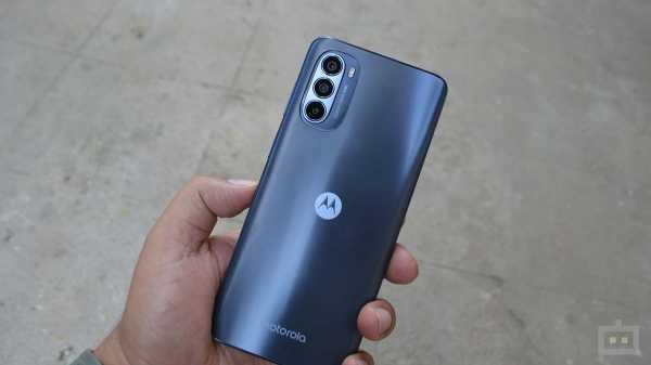 ಭಾರೀ ಬೆಲೆ ಇಳಿಕೆ ಕಂಡ ಮೊಟೊ G62 ಫೋನ್‌!..ಈ ಆಫರ್‌ ಮತ್ತೆ ಸಿಗಲ್ಲ!