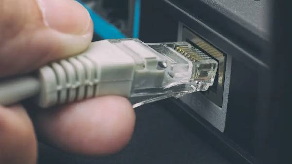 ಈ ಅಗ್ಗದ ಬ್ರಾಡ್‌ಬ್ಯಾಂಡ್‌ ಪ್ಲ್ಯಾನಿನಲ್ಲಿ, ತಡೆ ರಹಿತ ಇಂಟರ್ನೆಟ್‌ ಪಕ್ಕಾ!