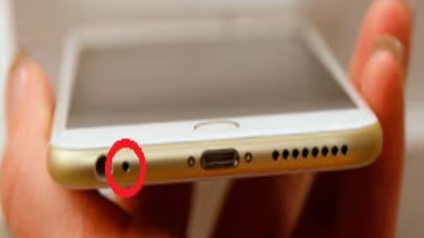 ಸ್ಮಾರ್ಟ್‌ಫೋನ್‌ನ ಕೆಳಭಾಗದಲ್ಲಿ ಈ ಸಣ್ಣ ರಂಧ್ರ ಯಾಕಿದೆ?; ಇದರ ಪ್ರಯೋಜನ ಏನು? 